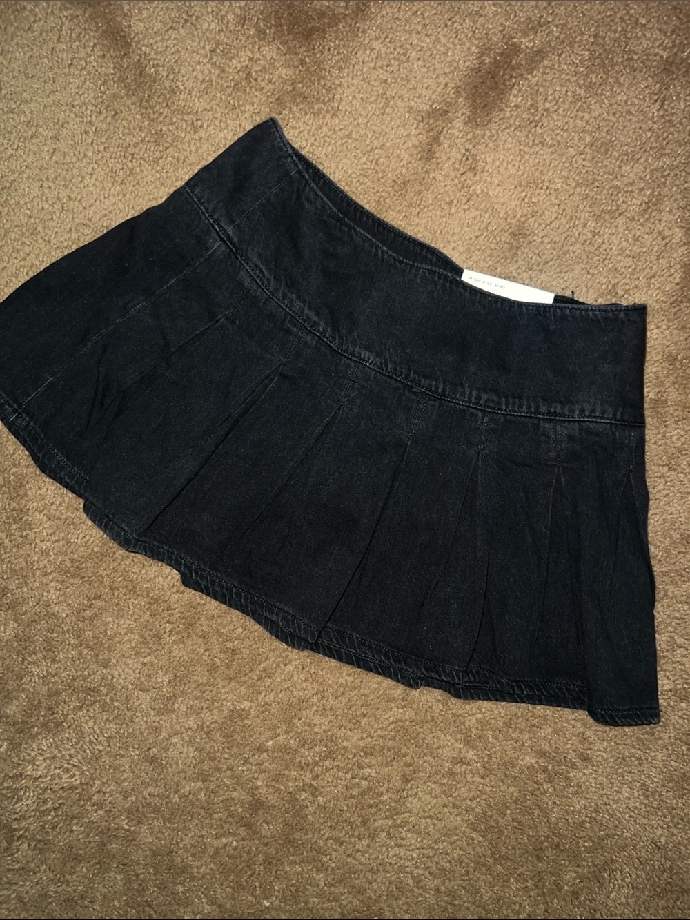 American Eagle Outfitters Black Pleated Skort Denim skirt.